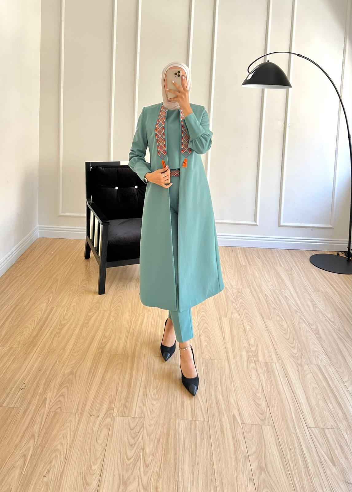بدلات نسائية أنيقة (مجموعة GK)