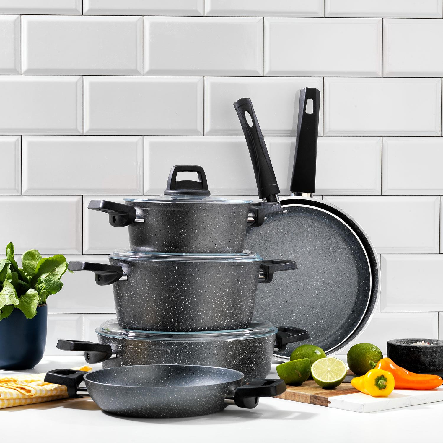 Schafer Ashen Cookware Set 9 Pieces - Gray