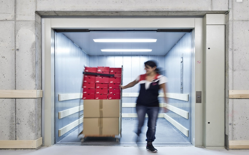 Freight Elevator (Yük Asansörü)