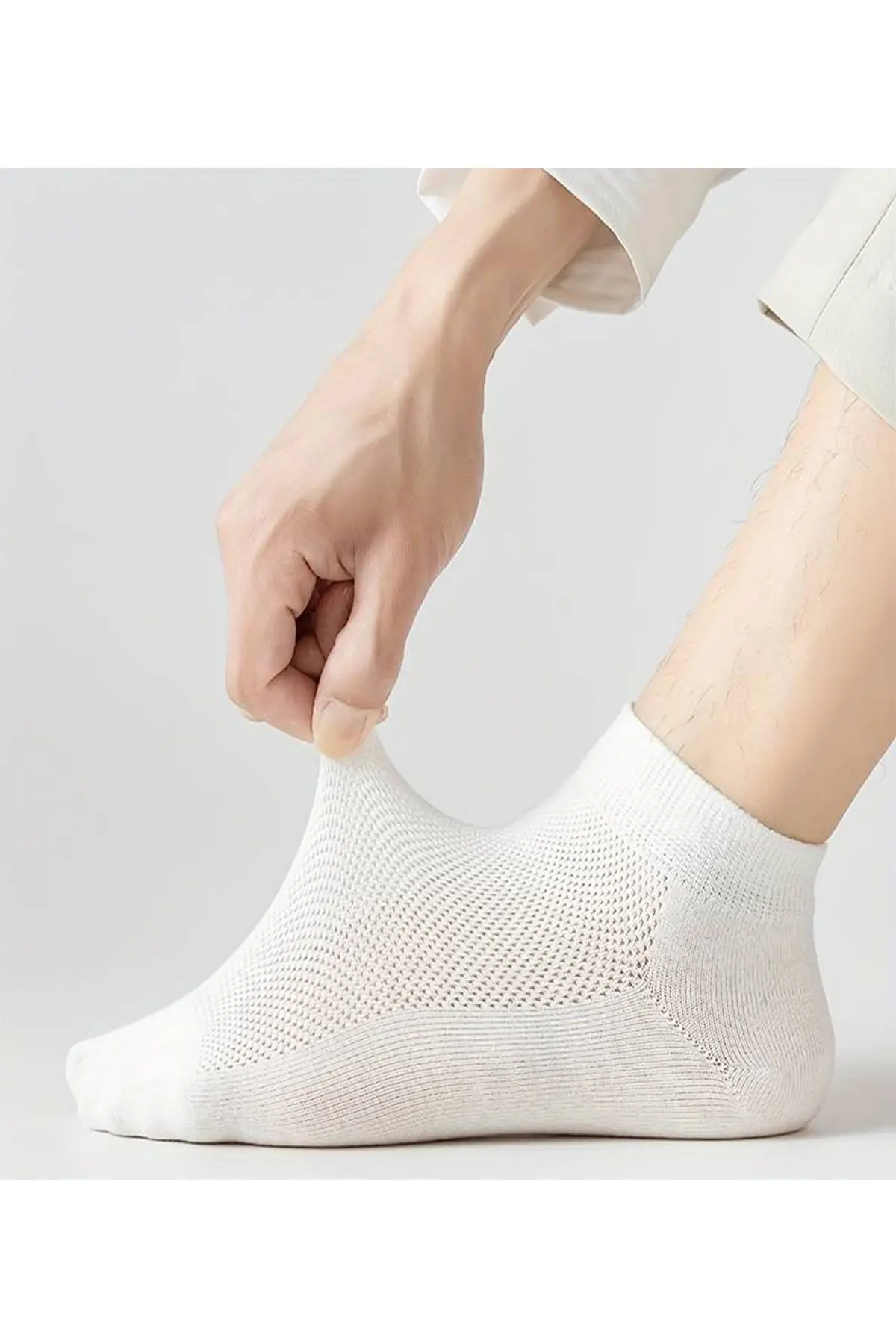 🧵 Medical cotton socks (120×120 cm) - Export opportunity to the Libyan market