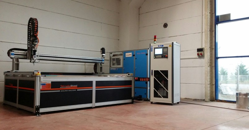 Polyurethane dispensing (sealing) machine - single table
