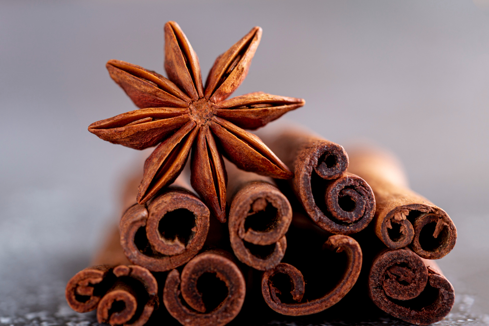 Vanilla, Clove, Cocoa and Cinnamon