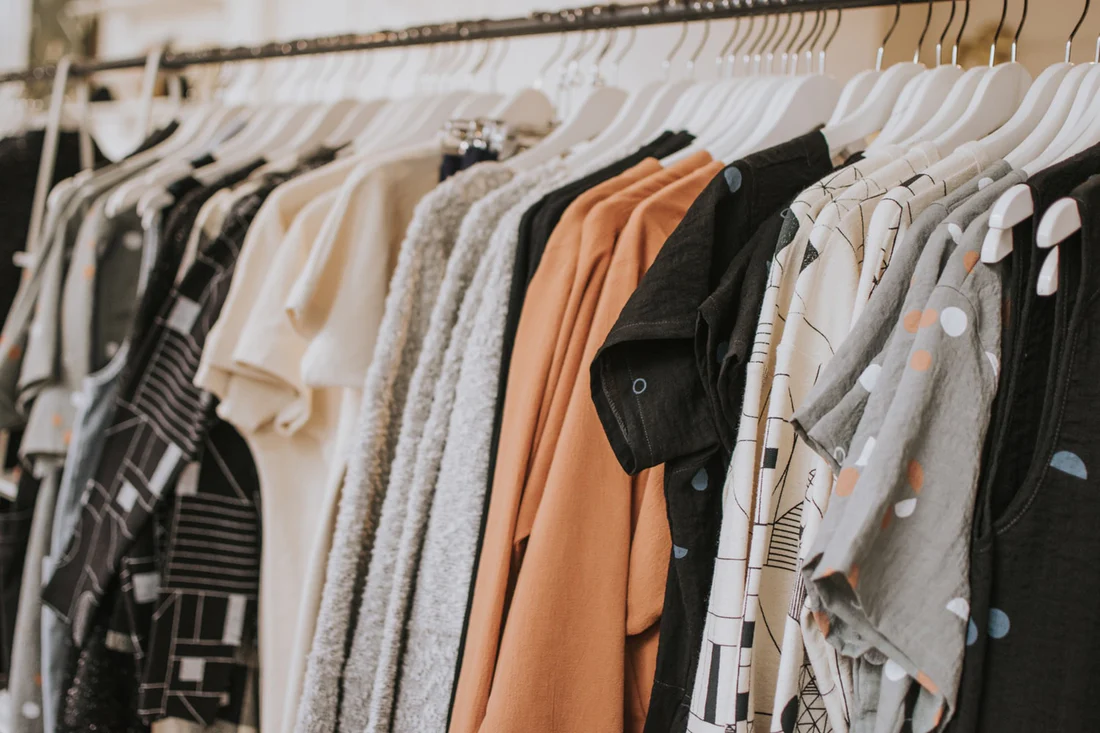 EXPORT OPPORTUNITIES FOR WOMEN'S CLOTHING IN THE MOROCCAN MARKET.