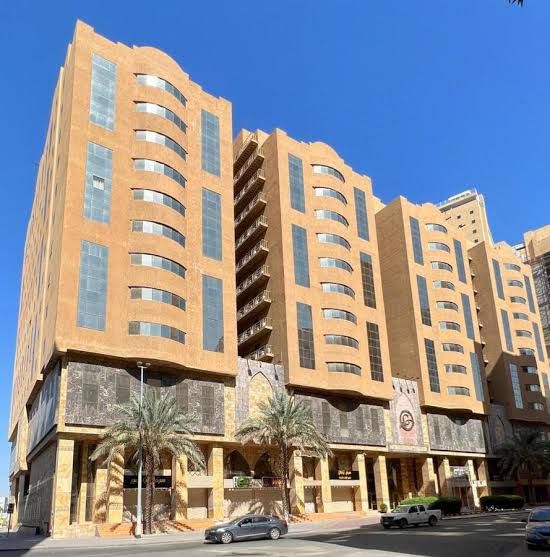 Luxury Hotel Project for Sale in Makkah | Al Taysir Towers | 4-Star Rating | Annual Operating Revenue of SAR 60 Million | Only 700 Meters from the Holy Haram