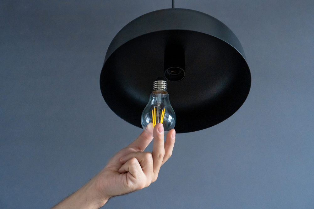 البحث عن موردي إضاءة LED والمفاتيح والأفياش الكهربائية