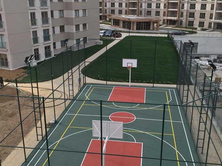 إنشاء ملعب رياضي
