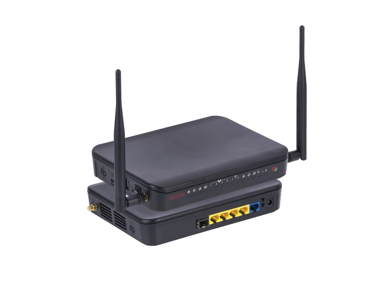 موجه/محول صناعي S9960ME-4GE/LTE L2/L3 SFP من سلسلة ME LTE F/O للموجهات الصناعية
