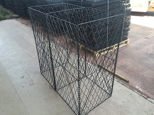 ACCORDION BARRIER SYSTEM