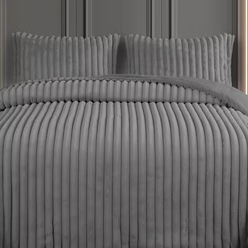 Quilt and Pillow