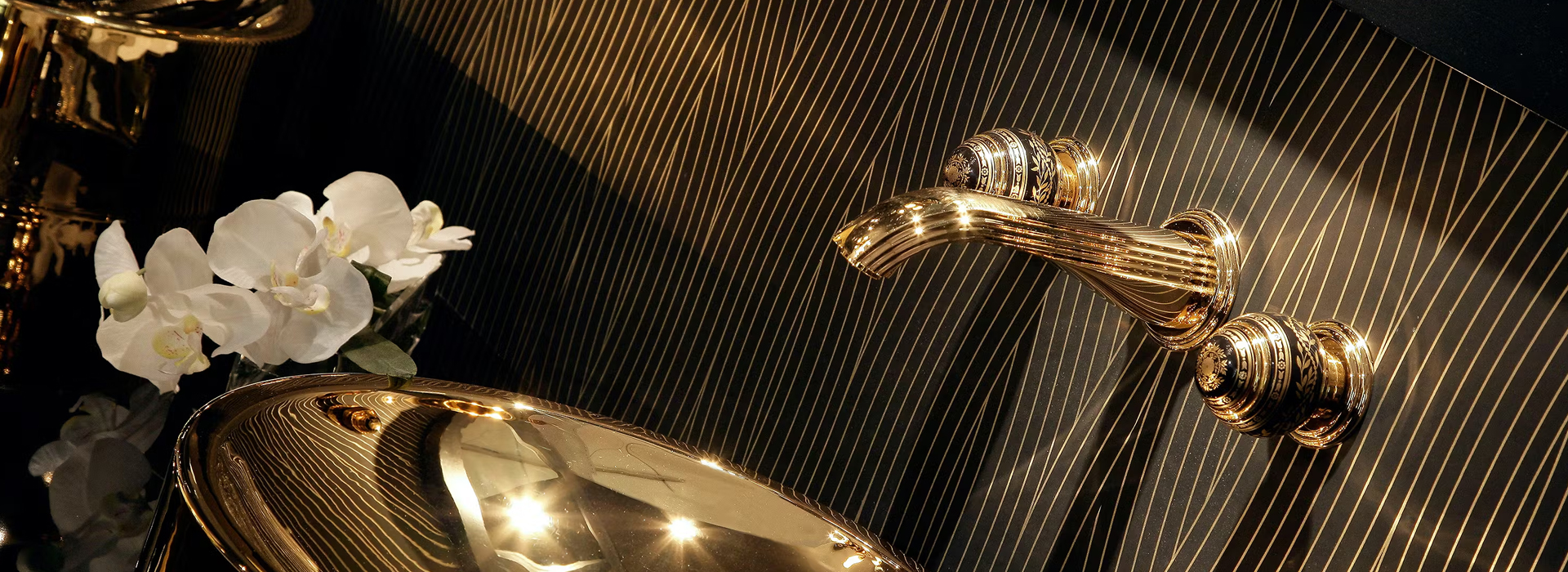 bathroom fixtures