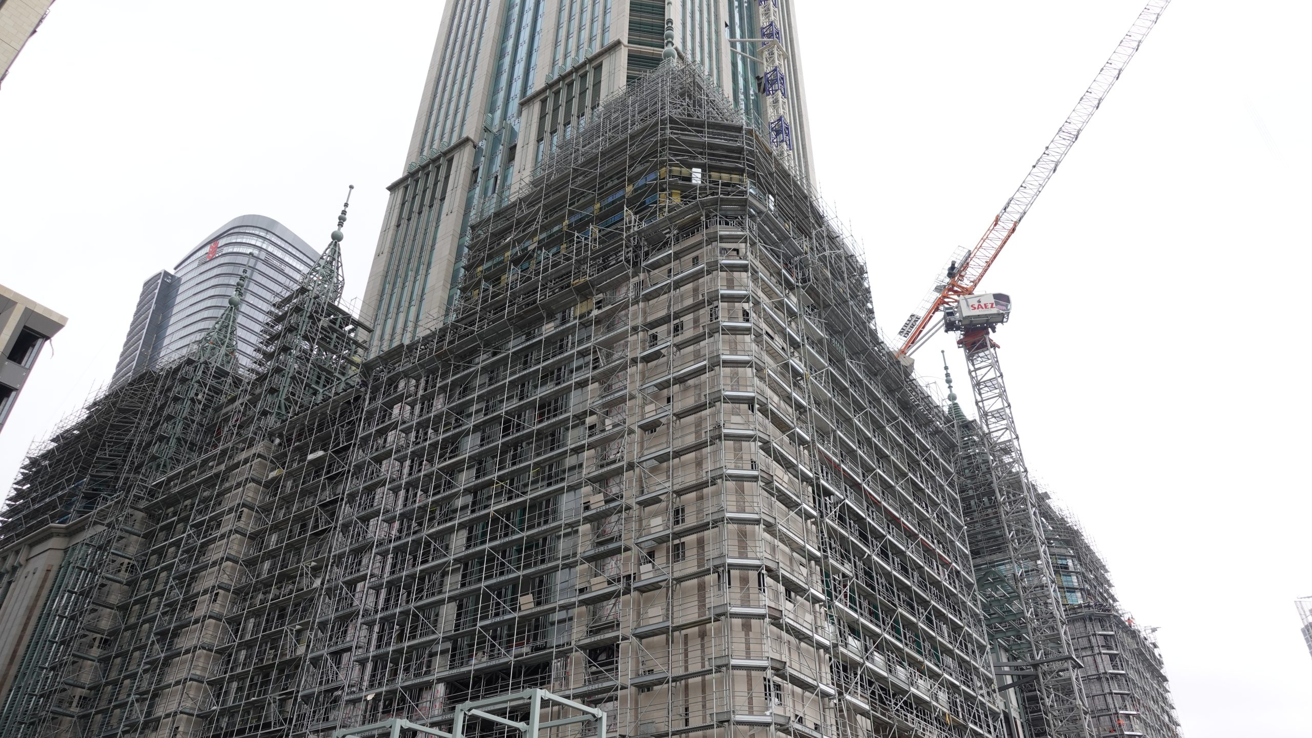 Exterior Facade Scaffolding Systems