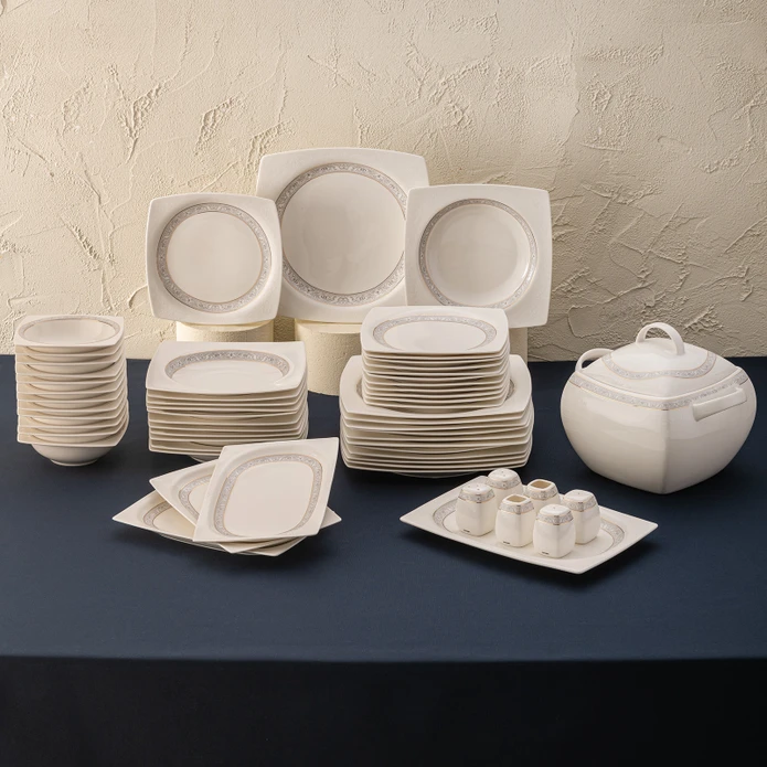 Dinnerware Sets