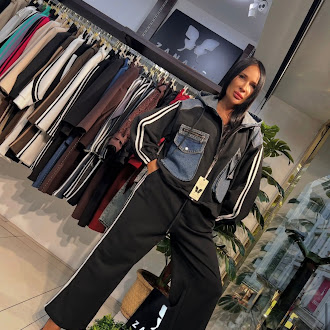 Women’s Black Sports Set with Denim-Pocket Jacket and Wide-Leg Side-Striped Pants